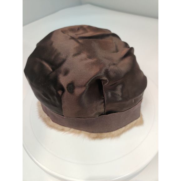 Vintage Brown/Beige Mink Fur Beret Style Hat from Canada 21\